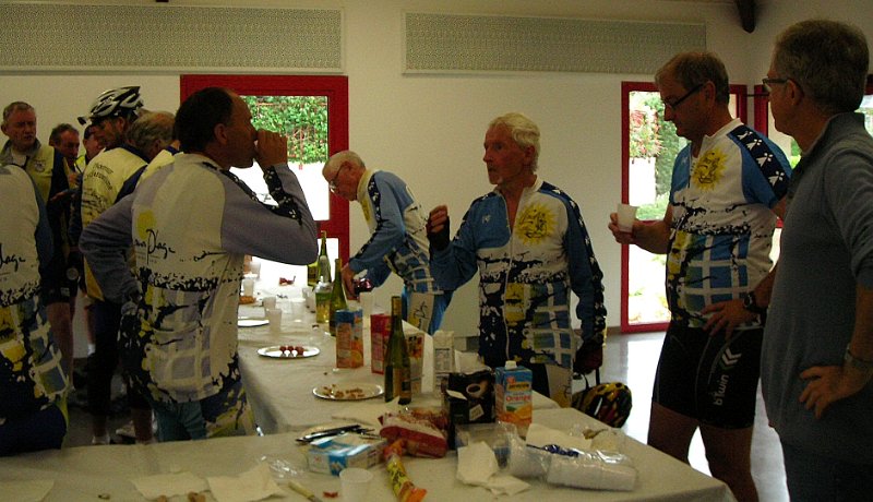 2011-09-25 31 L eau ferrugineuse Oui.JPG